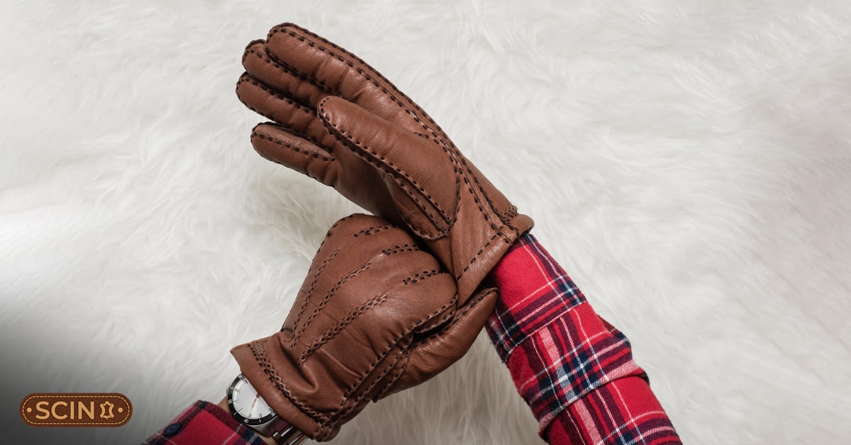 choosing-the-perfect-pair-of-leather-gloves-a-comprehensive-guide-blog-featured-image