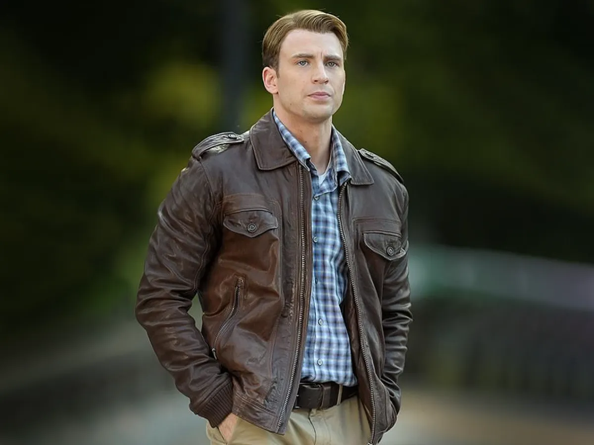 chris-evans-in-captain-america-civil-war-in-leather-jacket chris evans in captain america civil war in leather jacket