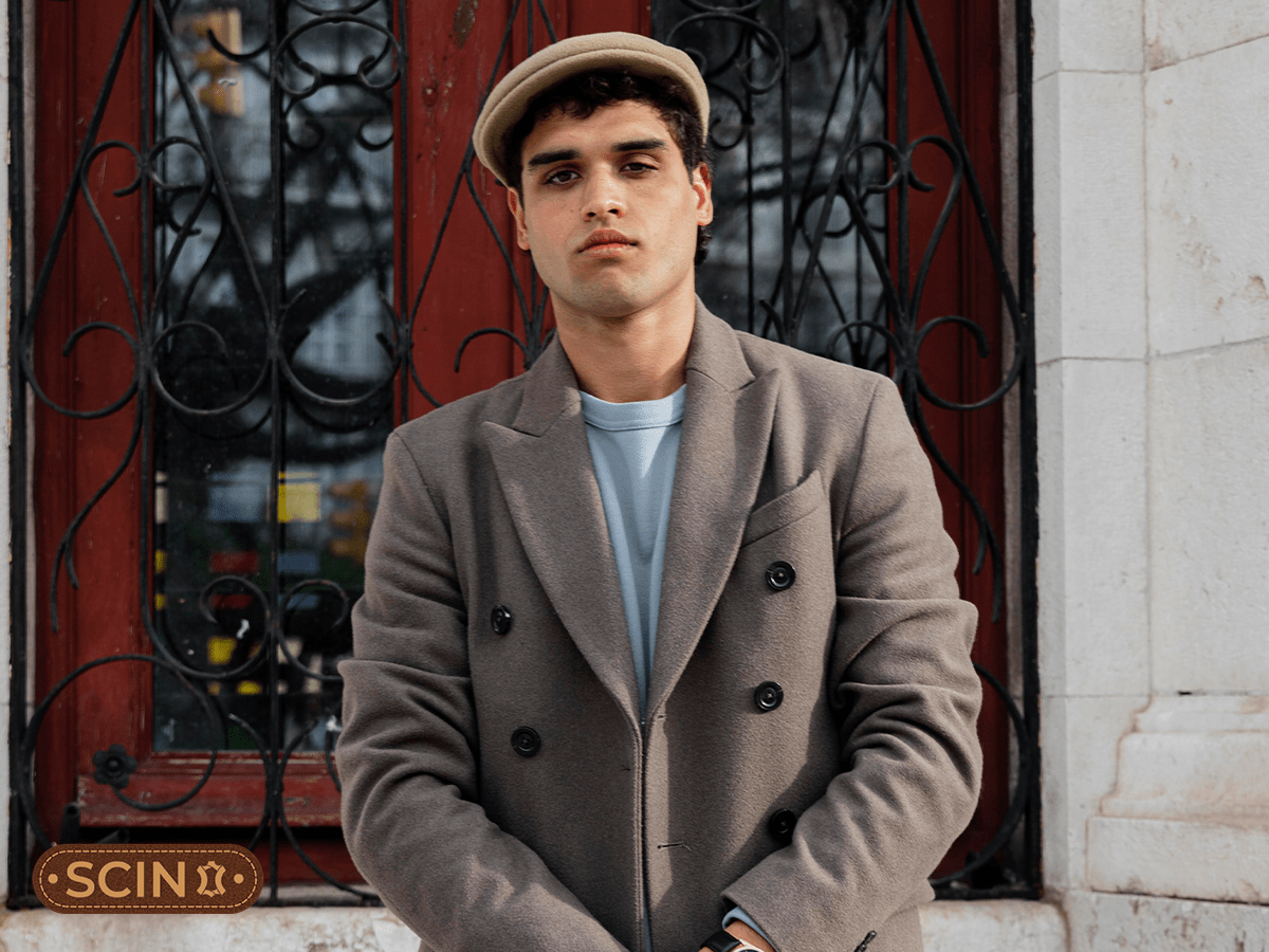 Peacoat vs Trench Coat A Detailed Guide on Differences and Style
